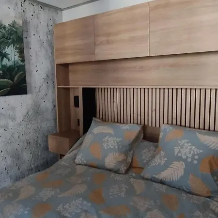 Du Petit Bois
